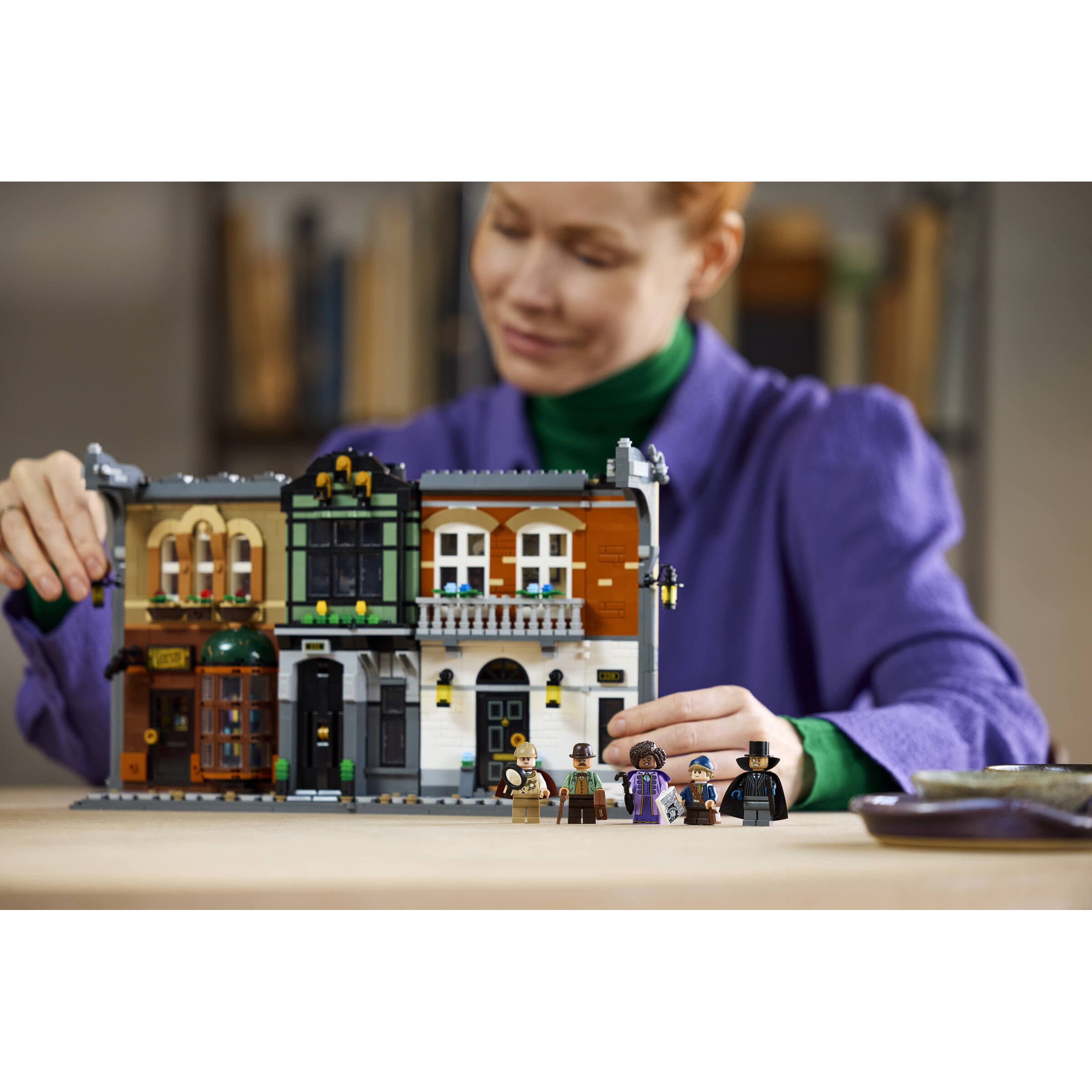 Sherlock Holmes: Book Nook - Image 11