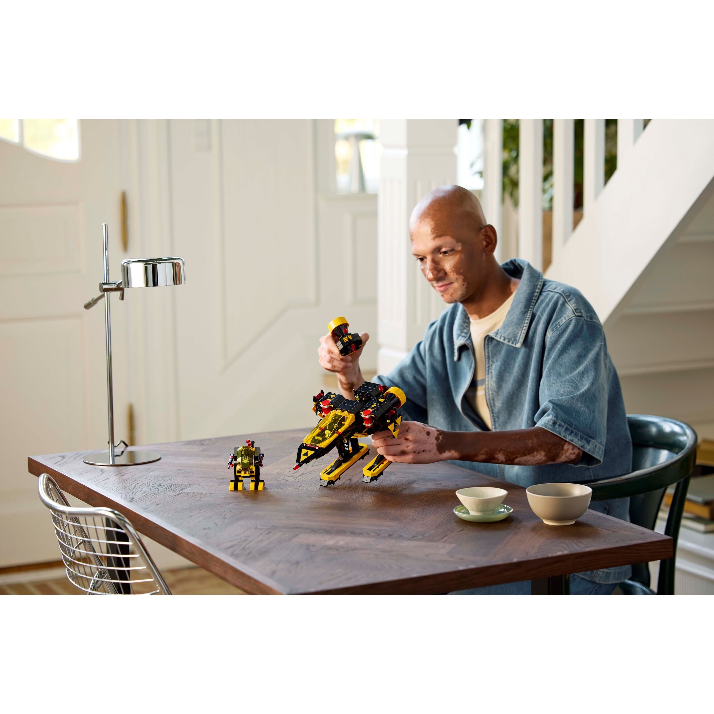 Blacktron Renegade - Image 11