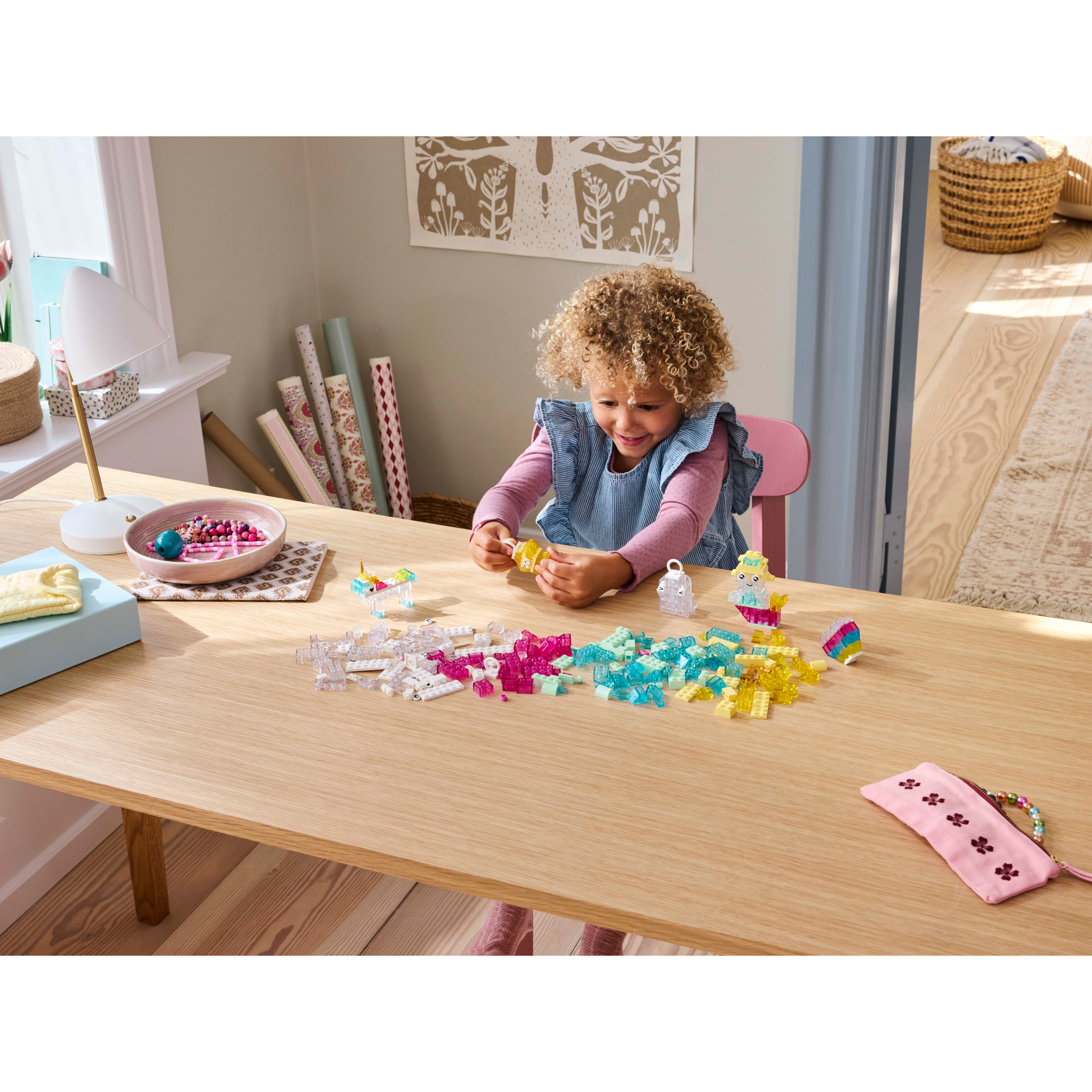 Magical Transparent Box - Image 8