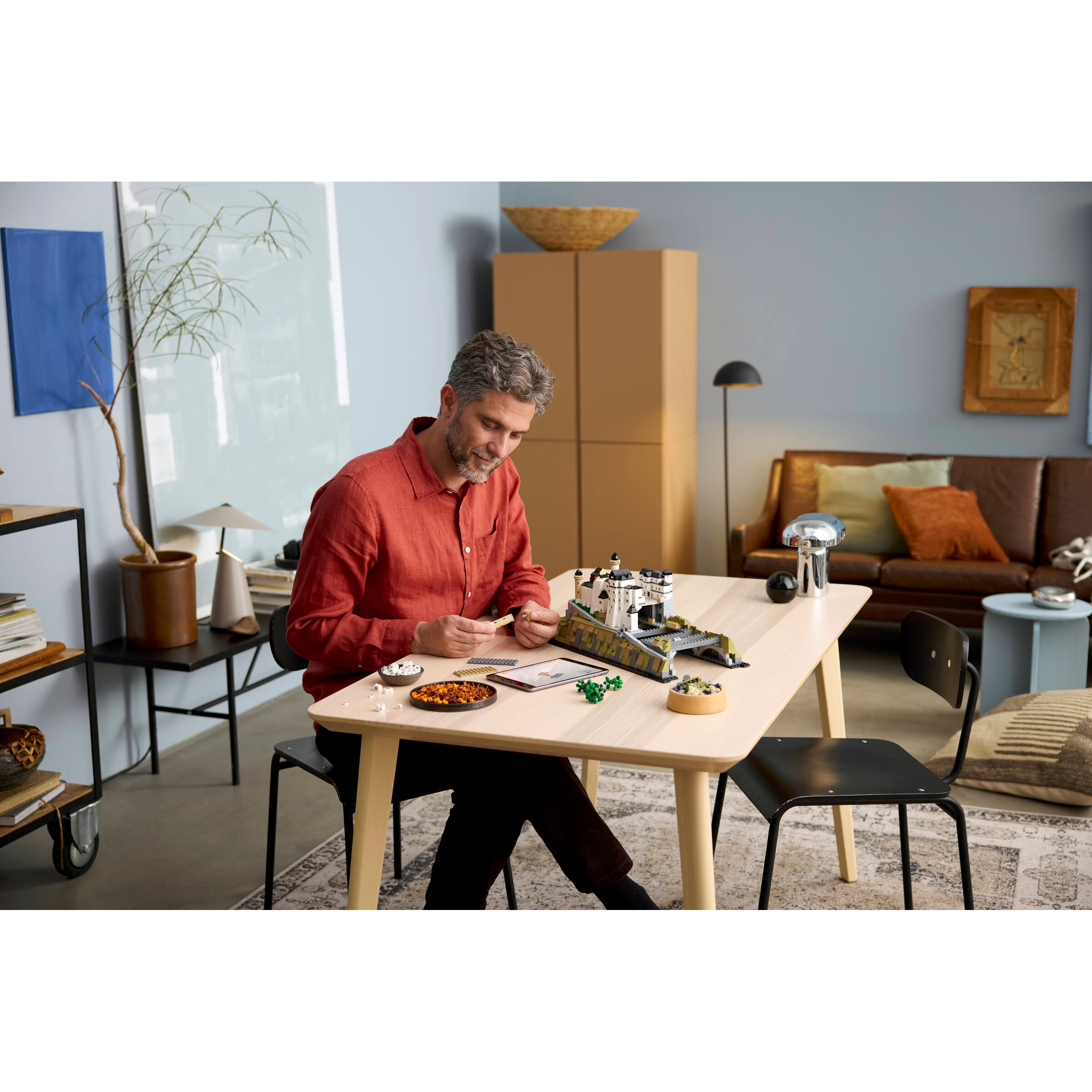 Neuschwanstein Castle - Image 11