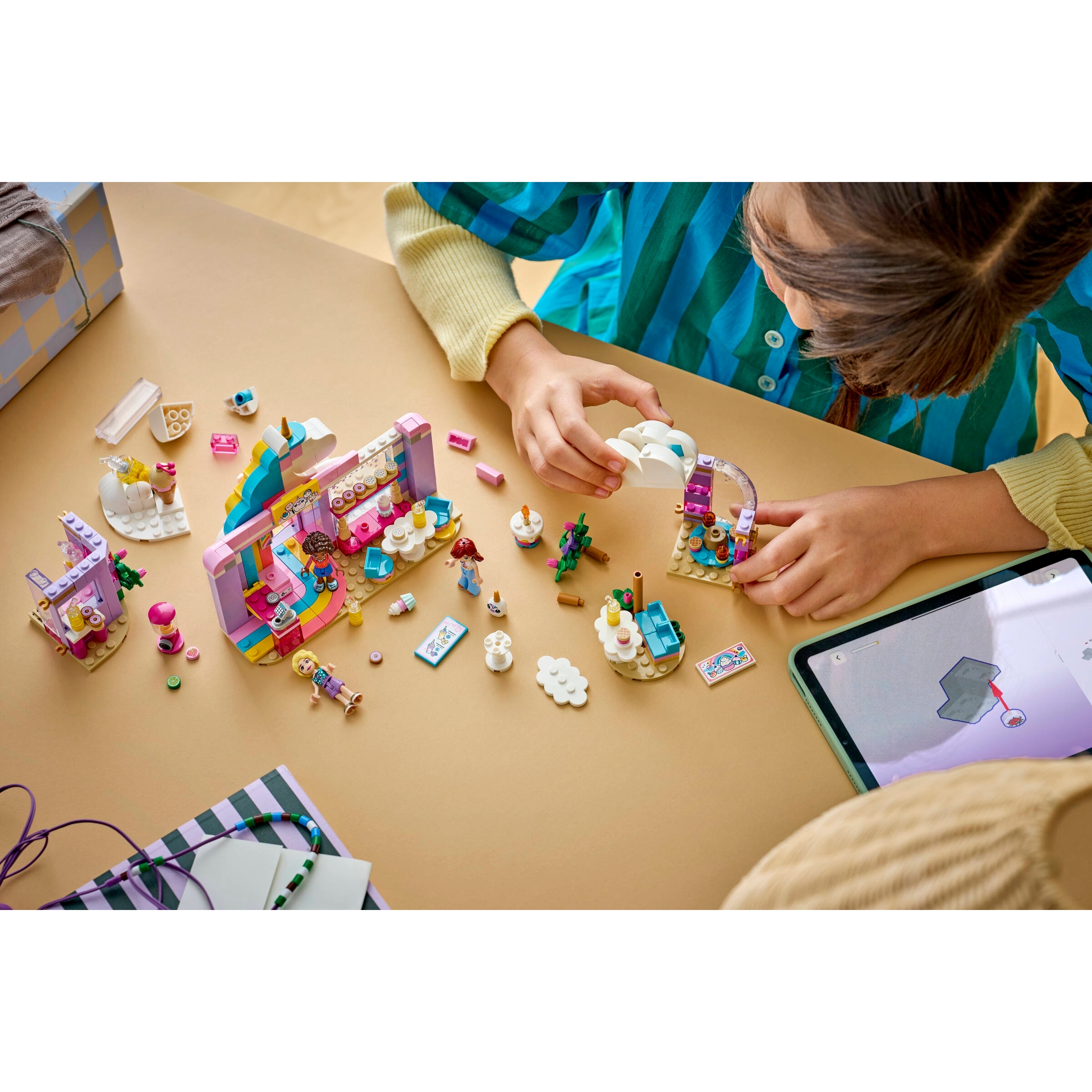 Unicorn Dream Café - Image 11