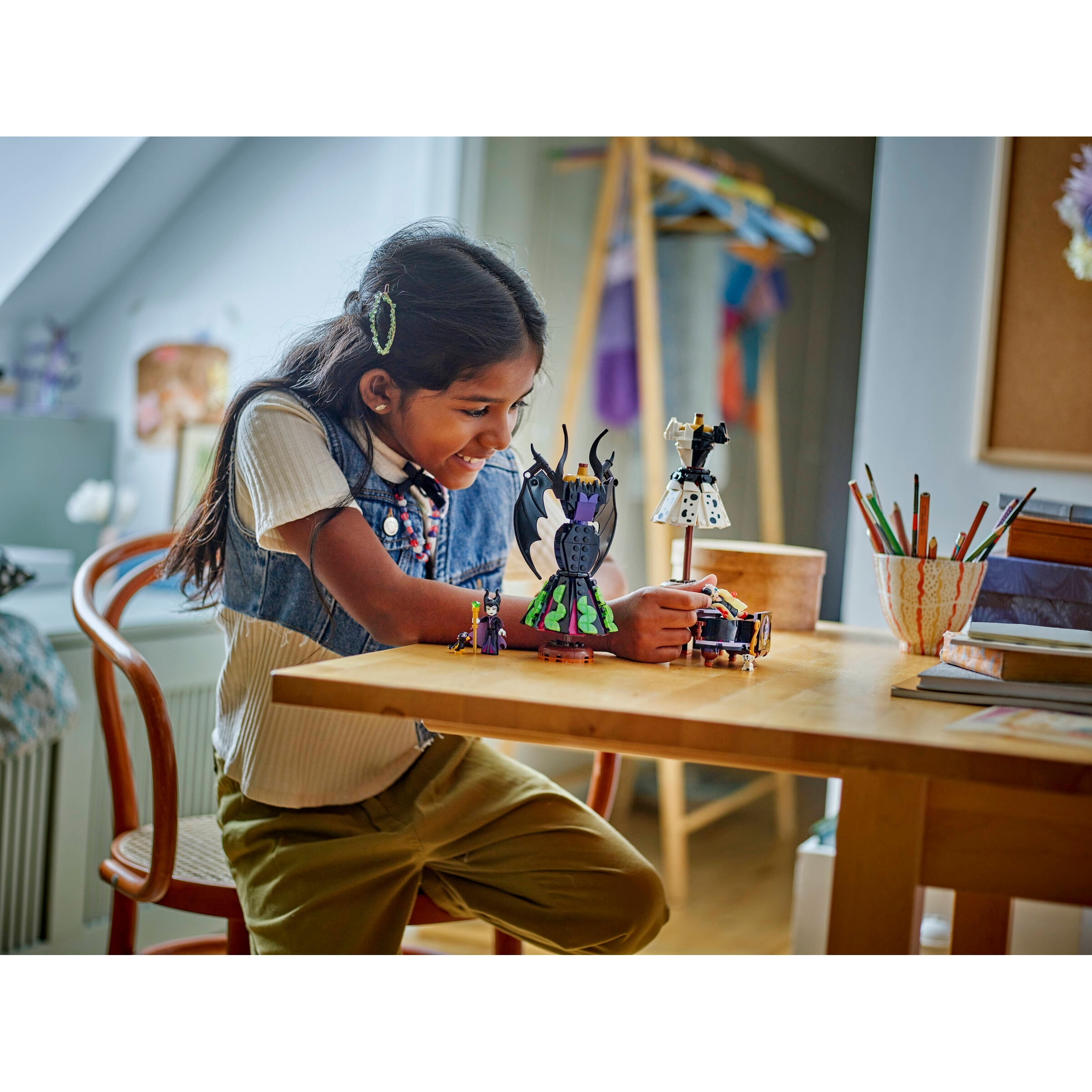 Maleficent's And Cruella De Vil's Dresses - Image 3