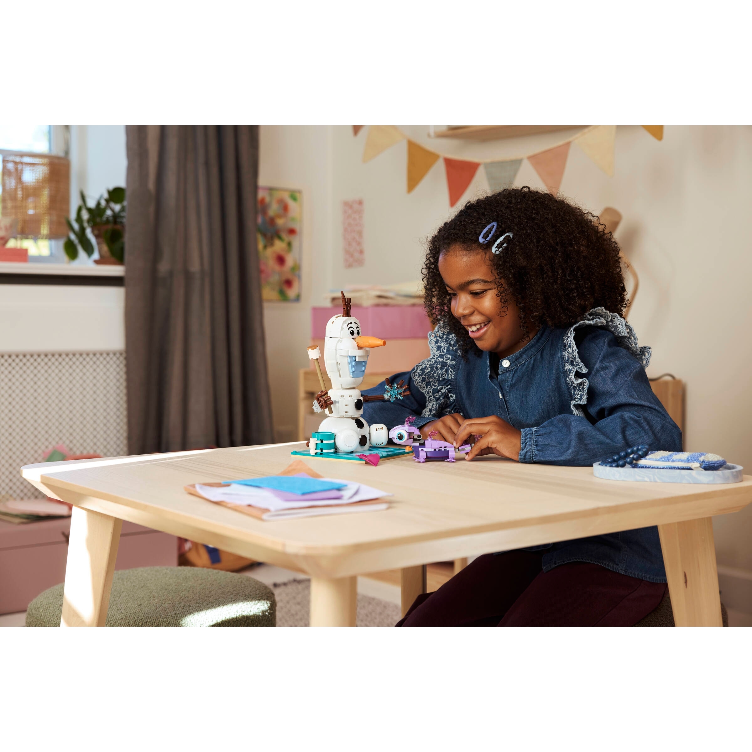 Olaf And Bruni's Picnic Fun - Image 8