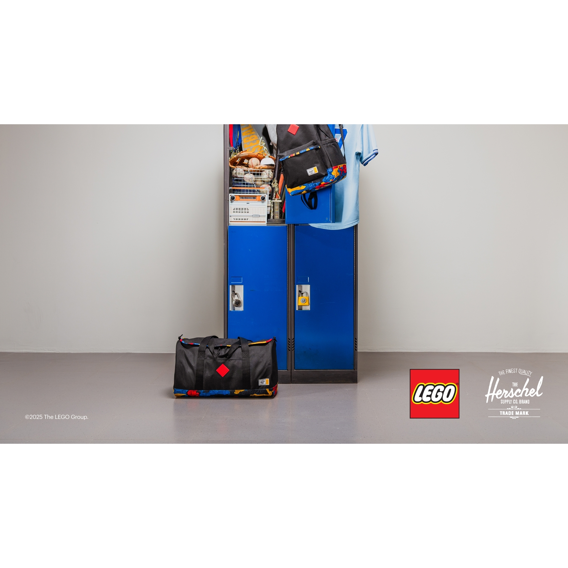 Herschel Heritage Duffle – Abstract Bricks - Image 6