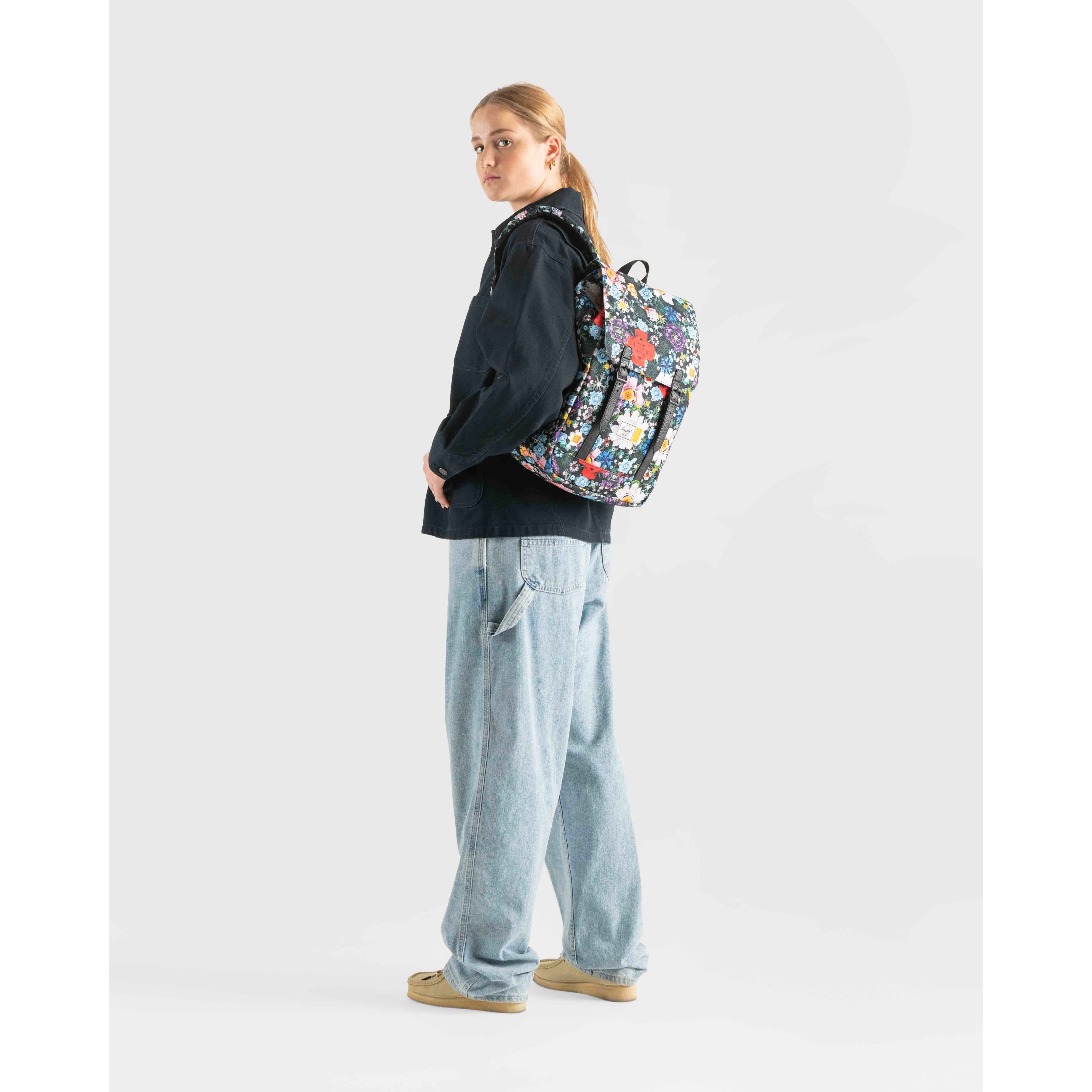 Herschel Retreat Small Backpack – Garden Floral - Image 5