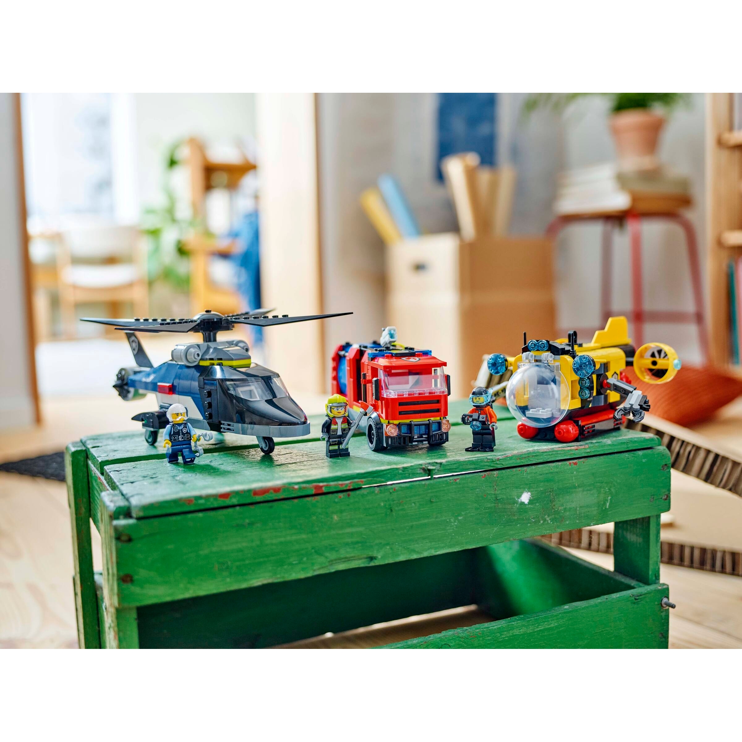 Helicopter, Fire Truck & Submarine Remix - Image 10