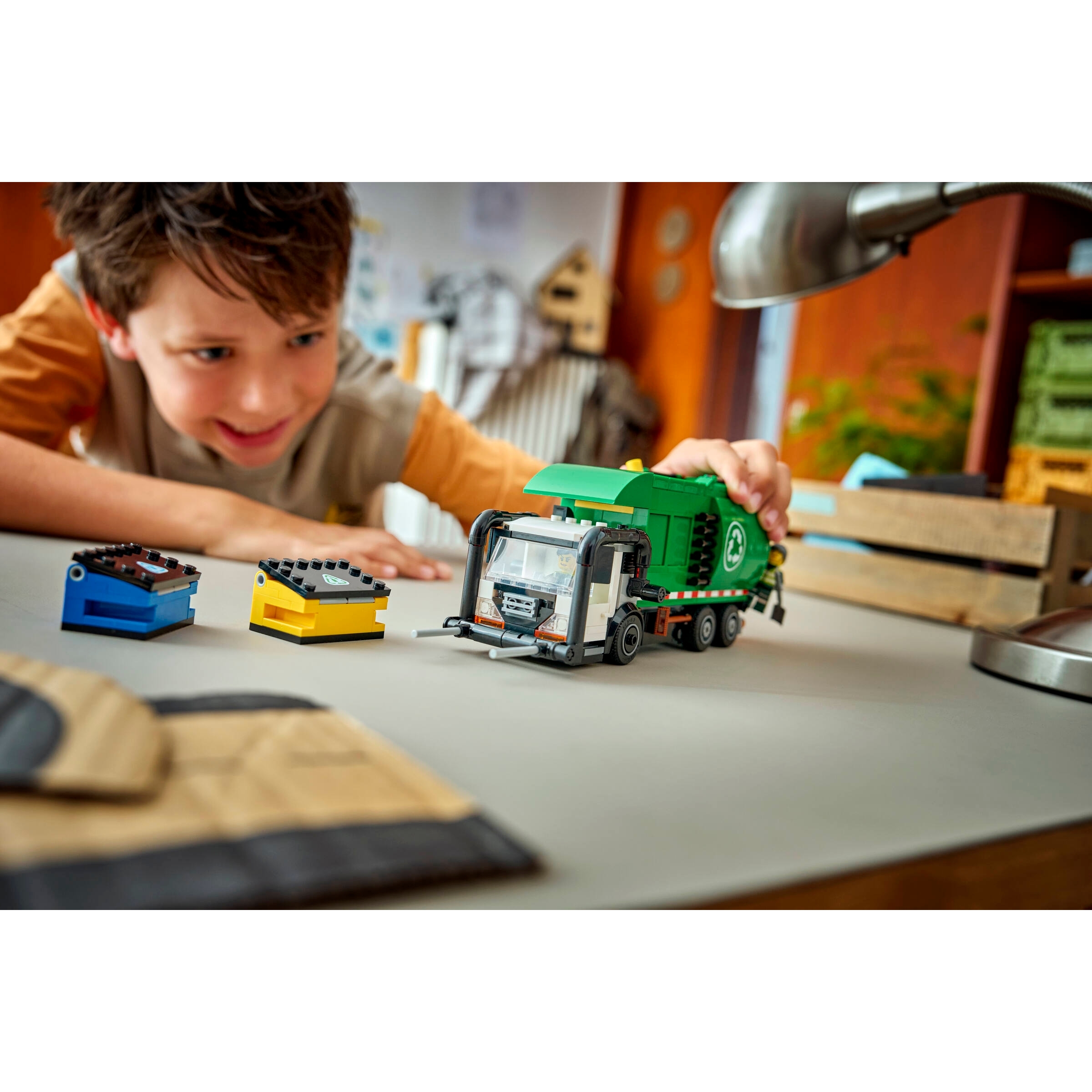 Recycling Truck - Image 5