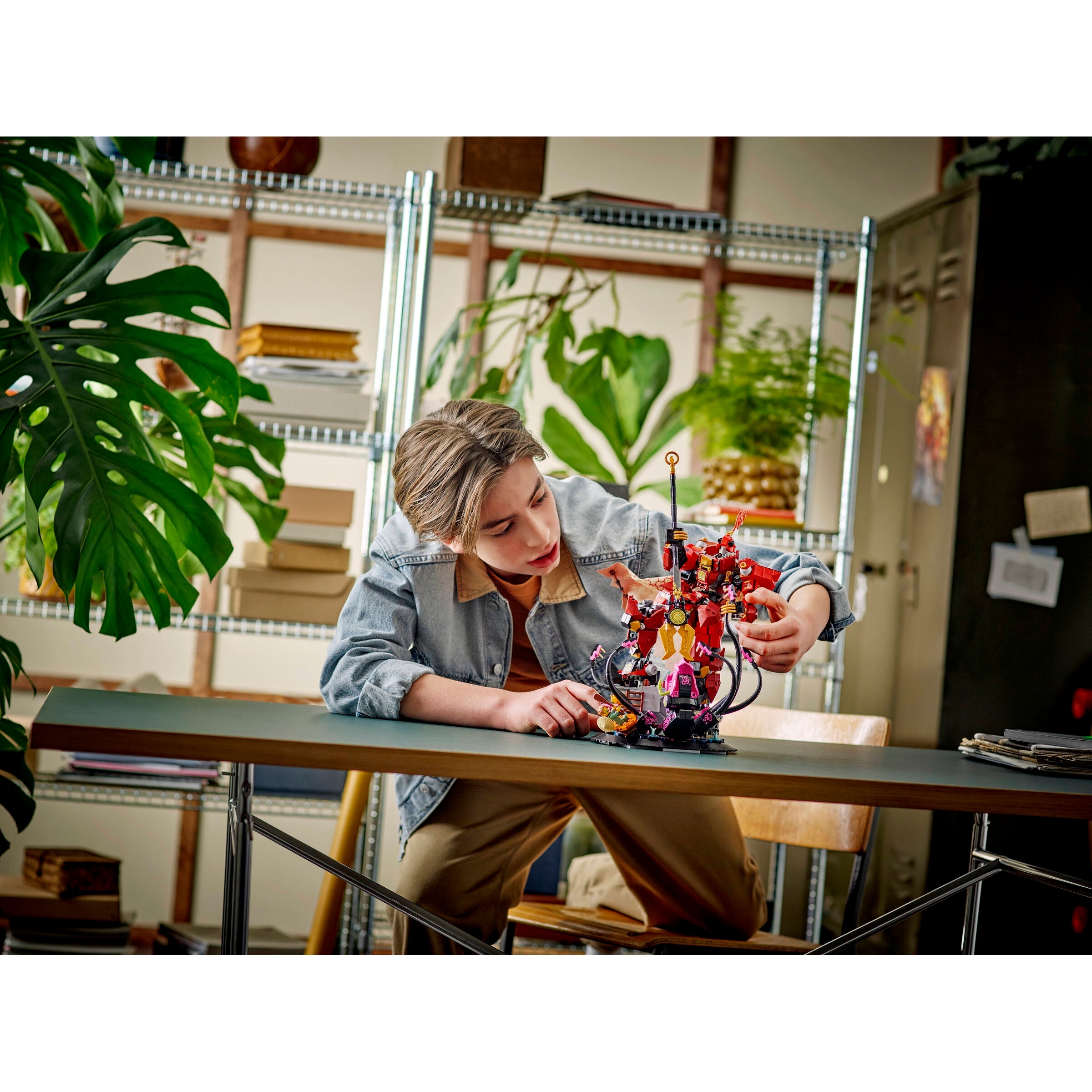 The Fire Knight Mech - Image 5