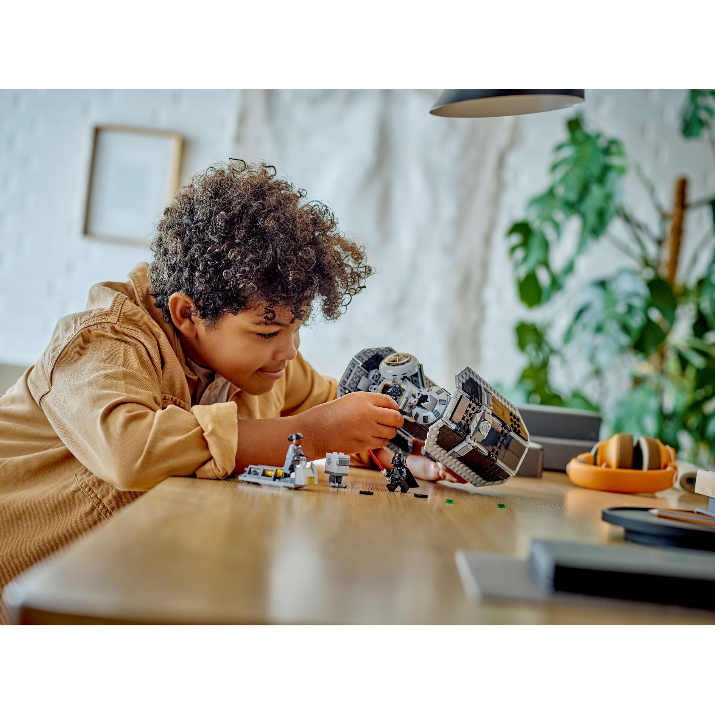 Tie Bomber - Image 8