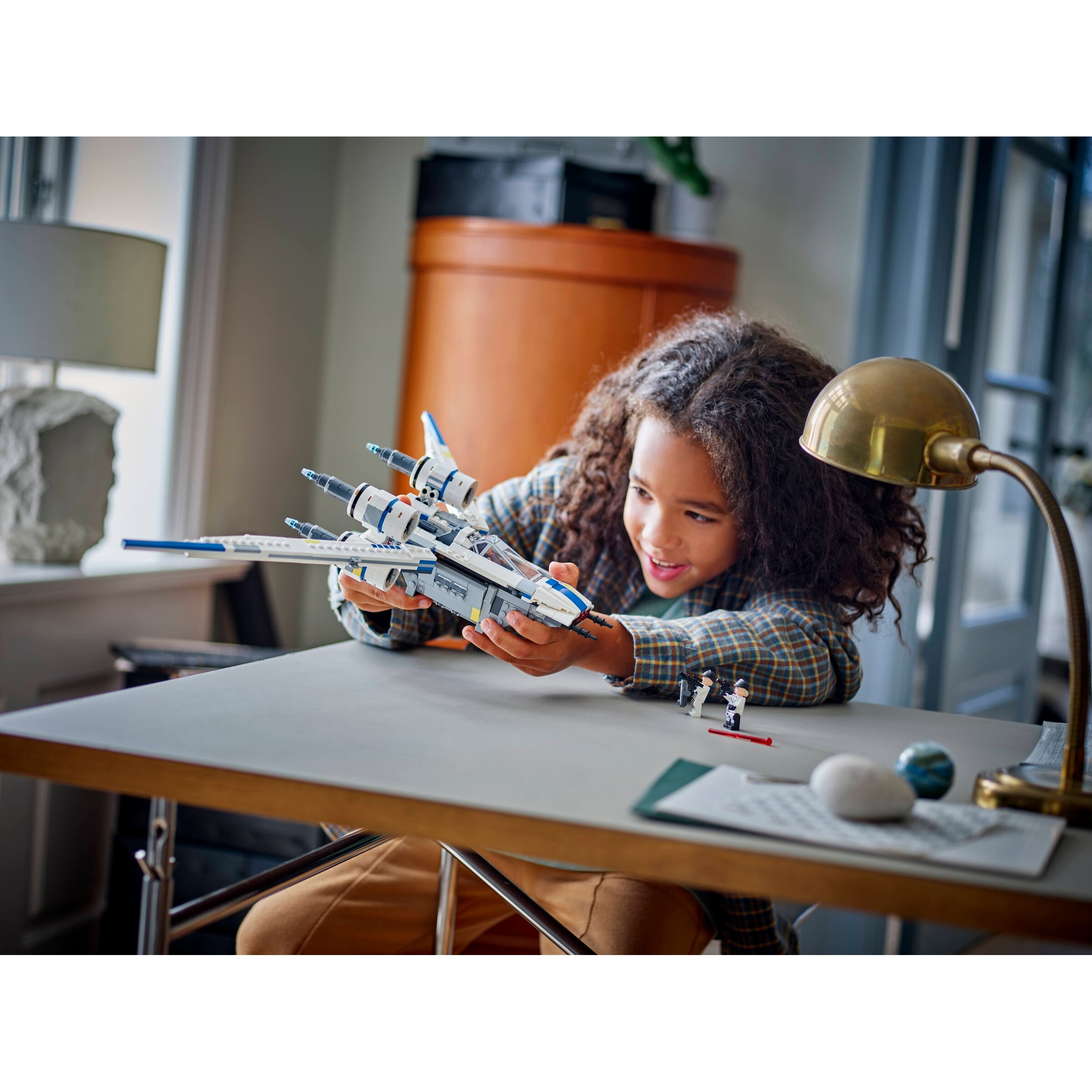 Rebel U-Wing Starfighter - Image 7