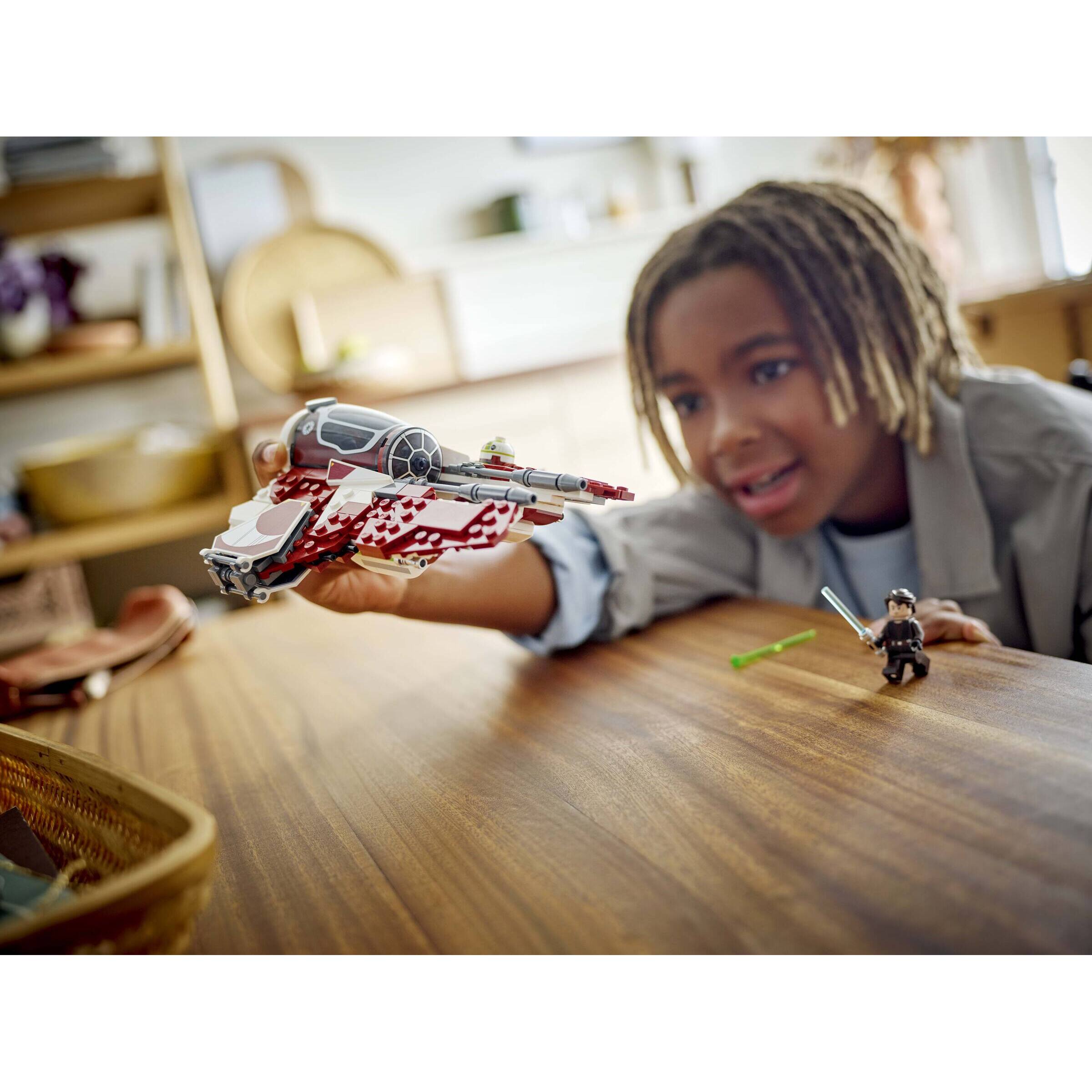 Ahsoka's Jedi Interceptor - Image 8