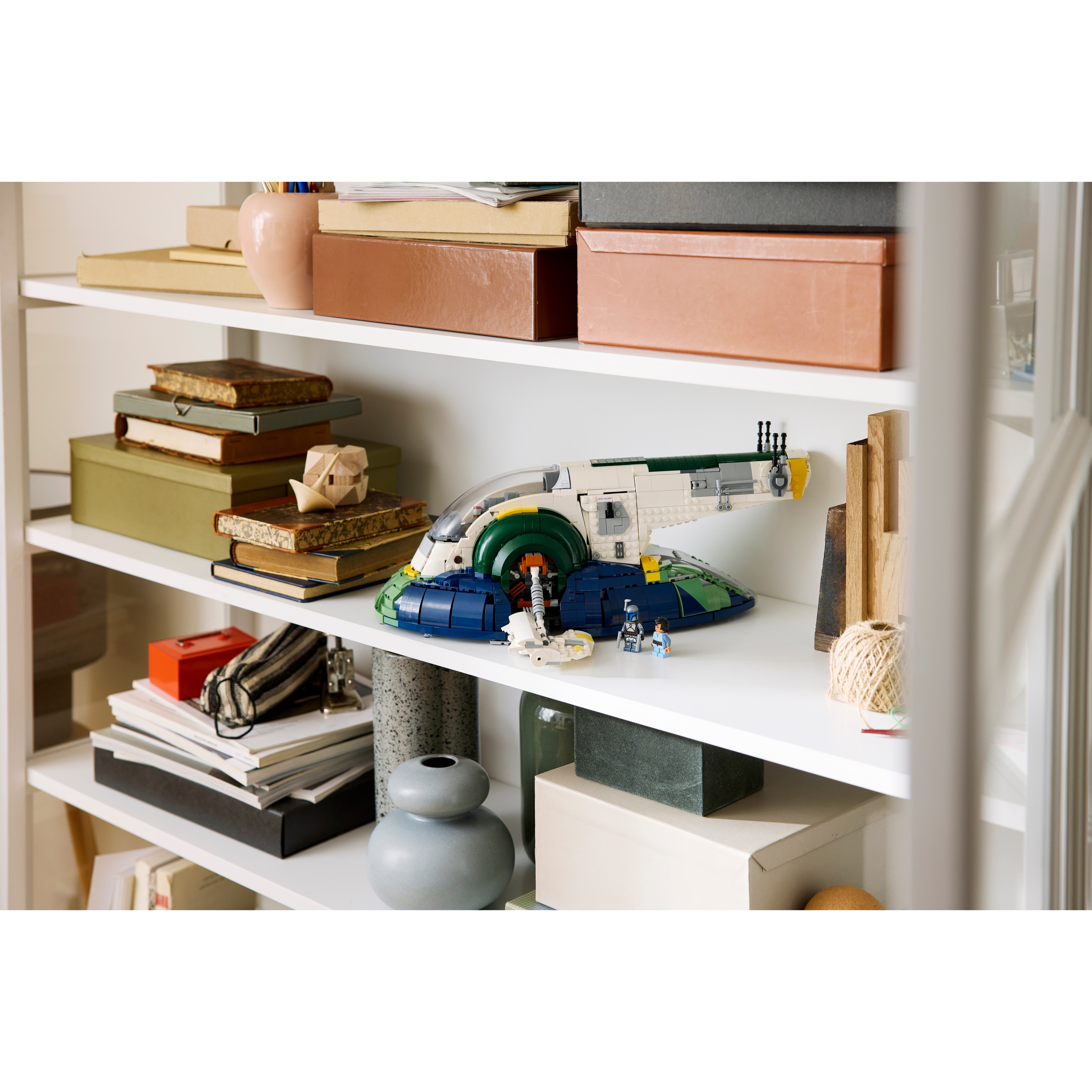 Jango Fett's Firespray-Class Starship - Image 17