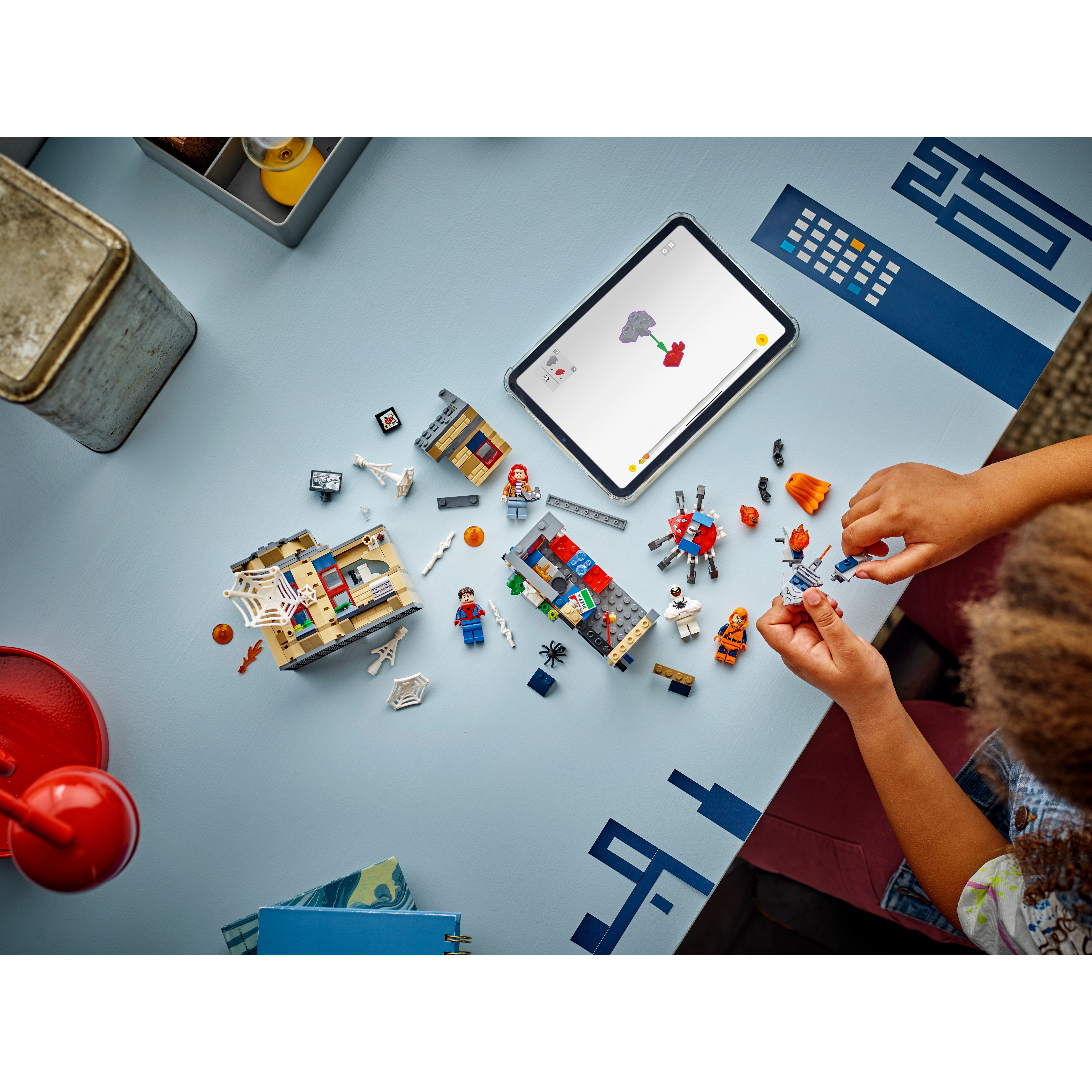 Peter Parker's Apartment - Image 9