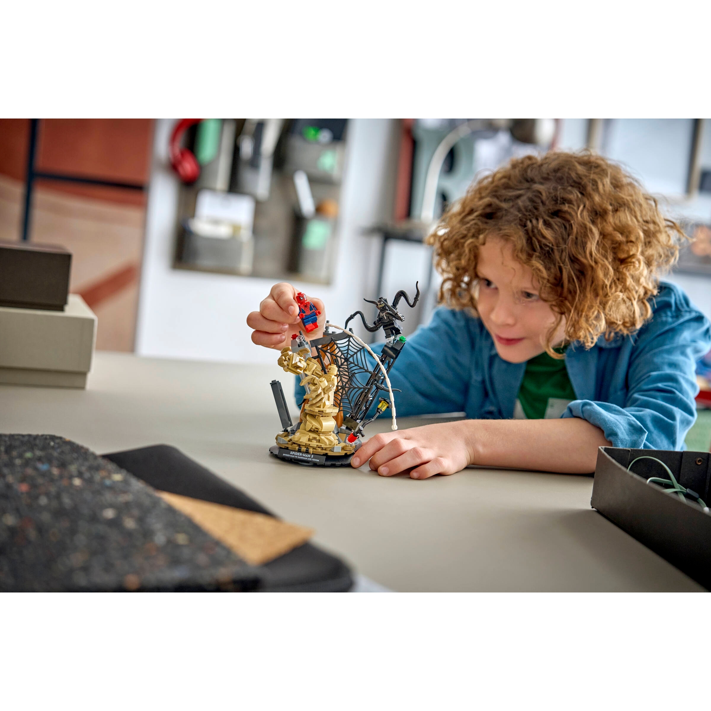 Epic Battle: Spider-Man Vs. Sandman - Image 6