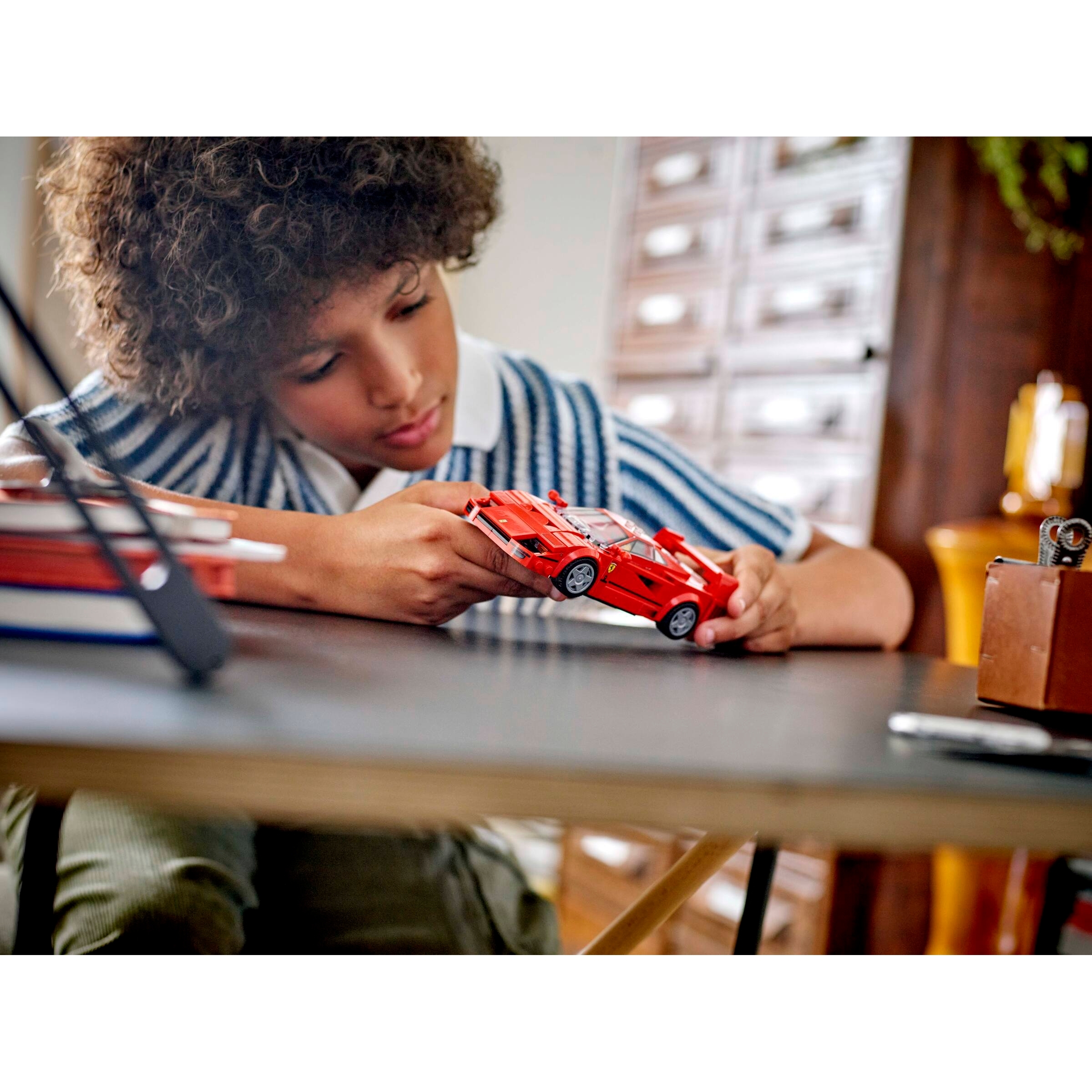 Ferrari F40 Supercar - Image 8