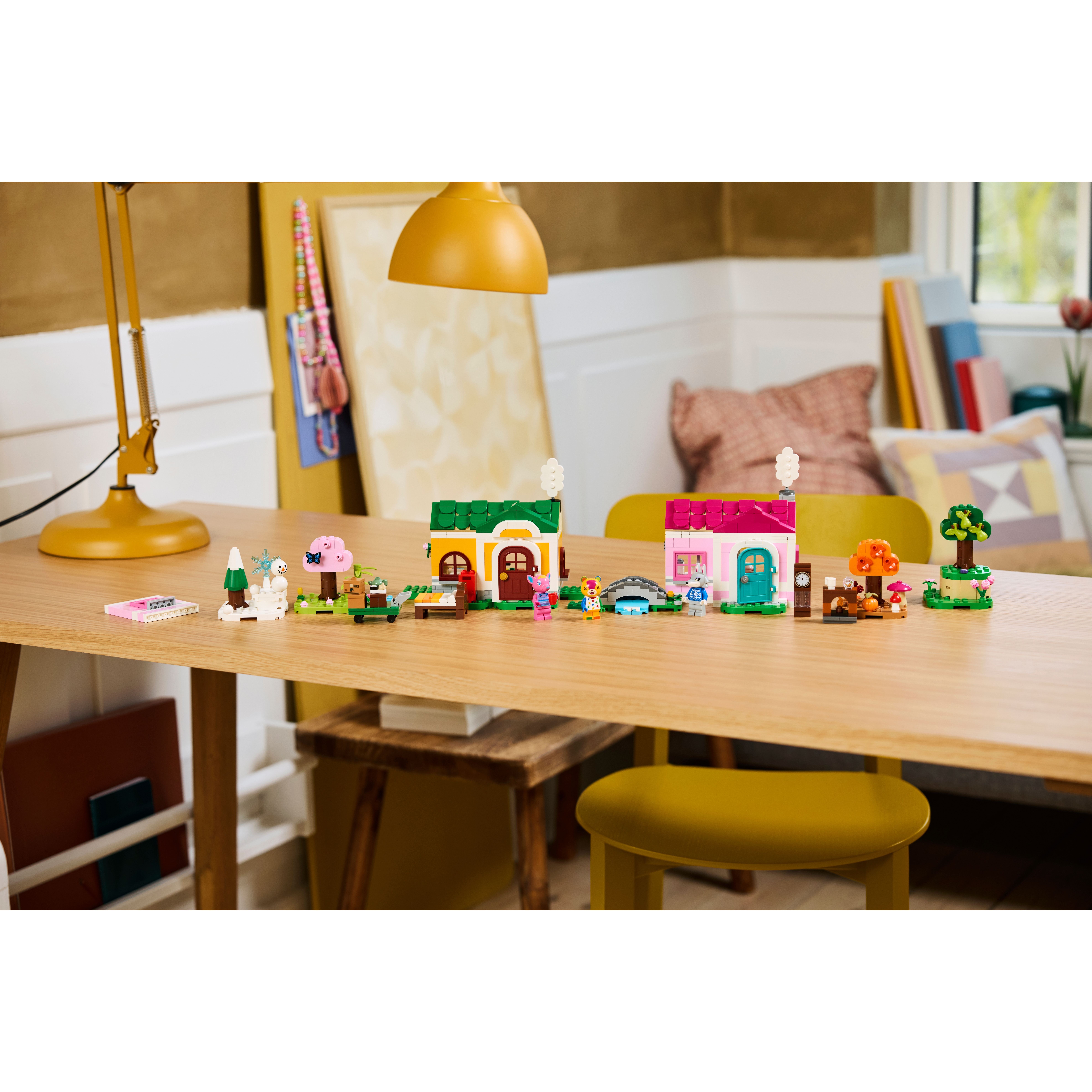 Creative Houses: Seasons Of Fun - Image 11